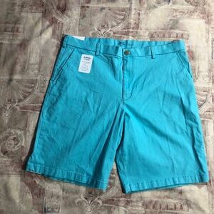 Izod Men's Saltwater Flat Front Stretch Chino Shorts 10” Inseam